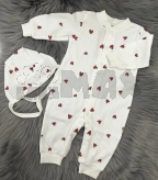 Комплект Тими Красные сердечки с шапочкой, человечком 62р, рубчик Молочный