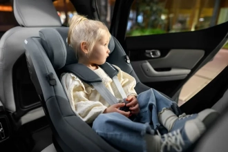 Автокресло 61–105 см MAXI-COSI Pearl S Tonal Black/Черный - Фото 5