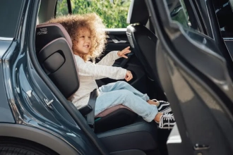 Автокрісло 100–150 см Britax Römer KIDFIX PRO M 2025 Classic Midnight Grey/Сірий - Фото 1