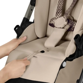 Коляска прогулочная с бампером Cybex Balios S Lux TPE Almond Beige/Бежевый - Фото 3