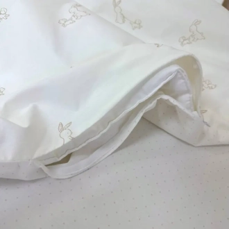 Комплект сменного белья MSonya (Маленькая Соня) Baby Dream New Зайка с собачкой 110×90 см Бежевый/пудра - Фото 1