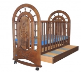 Кроватка с узором