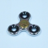 Фиджетс спиннер металик – польза для здоровья