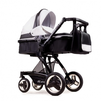 белая коляска