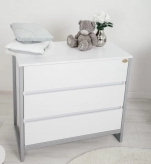 белый комод