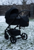 Коляска 2 в 1 Baby Merc Evolution 01B Черный