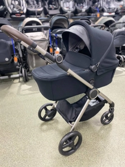 Коляска 3 в 1 Anex IQ Premium Smoky Черный - Фото 10
