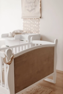Кроватка детская Angelo Габриэль с маятником 120×60 см Белый/мокко - Фото 4