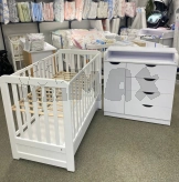 Комплект мебели Babymax Кроватка Люкс и Комод-90 Аляска Плюс Белый