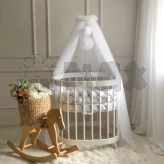 Балдахин на кроватку MSonya (Маленькая Соня) с помпонами Белый