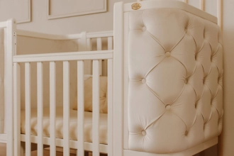 Кроватка детская Angelo LUNA с маятником 120×60 см Ваниль - Фото 2